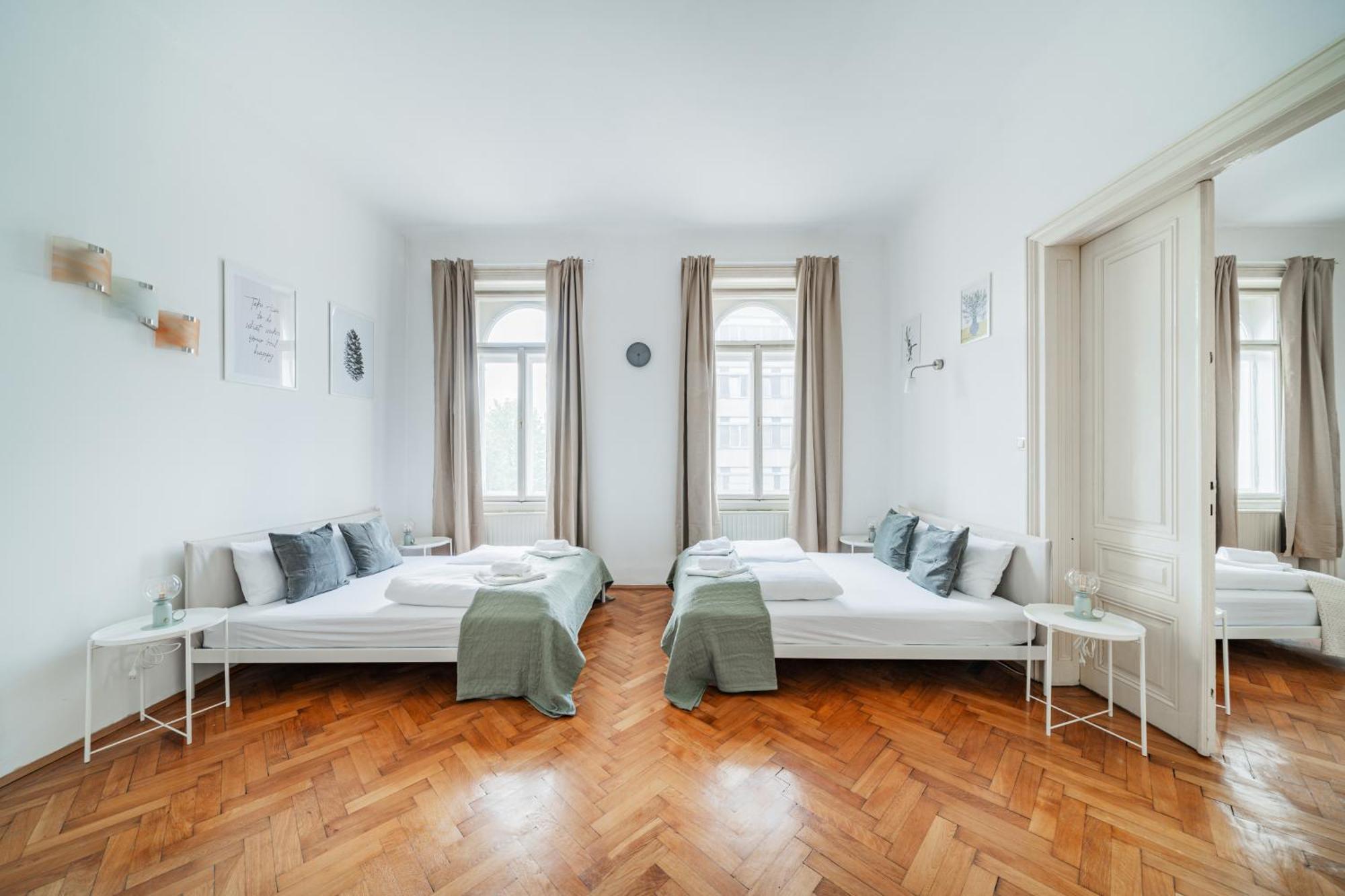 Mit 9 Schlafplaetze Apartment Wien