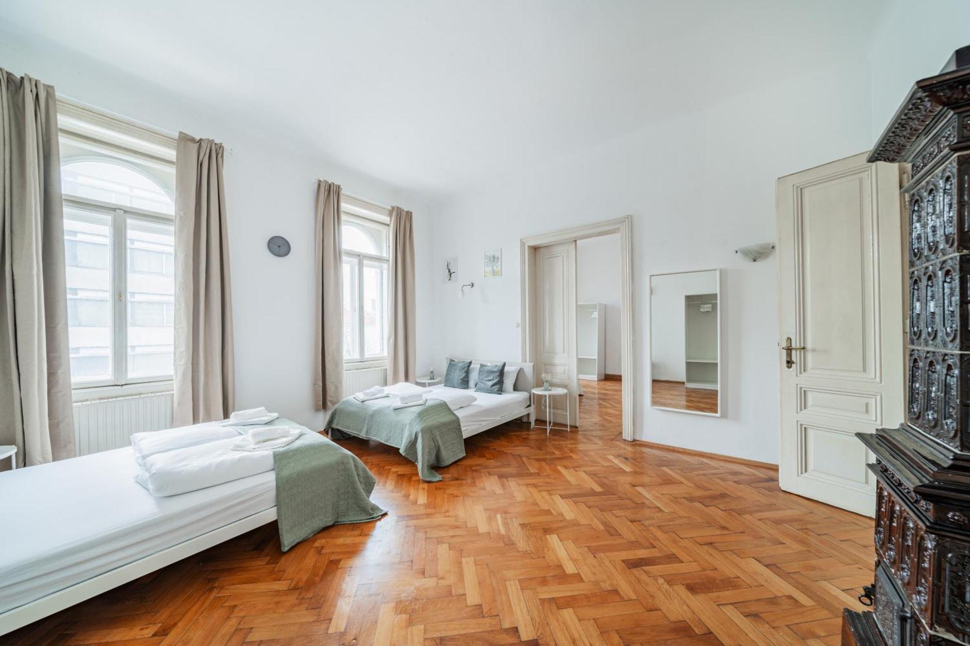Apartment Mit 9 Schlafplaetze Wien